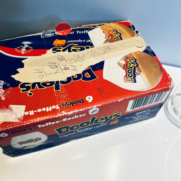 Vintage 6 DOOLEY'S TOFFEE Rockers Liqueur Glasses w/ Box Swirling Round Bottom - Picture 8 of 9